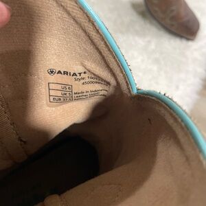 Ariat Tan Leather Boots with Blue Accent